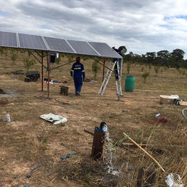 Китай На открытом воздухе насосная система 2.2кв 220в трехфазная солнечная для полива в Замбии поставщик